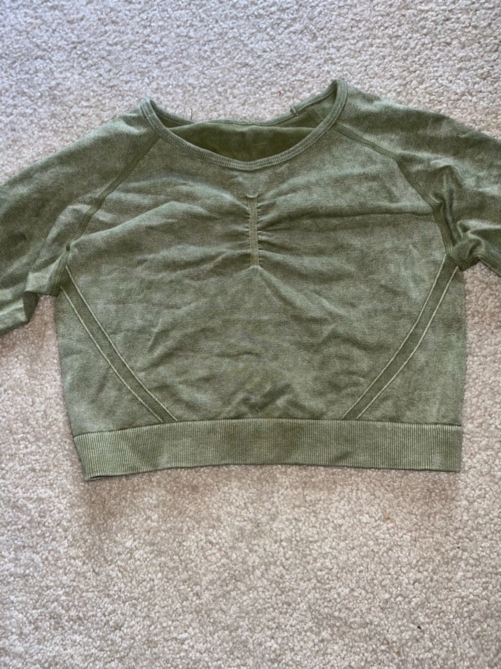 Olive Green Seamless Two-Piece Active Set w/ Scrunch Leggings - Picture 8 of 11